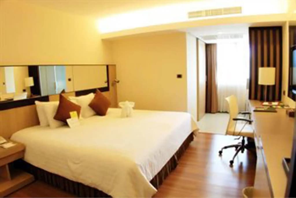 SC Park Hotel - photo 6