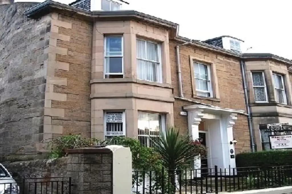 Cherrytree Villa Guest House - photo 1