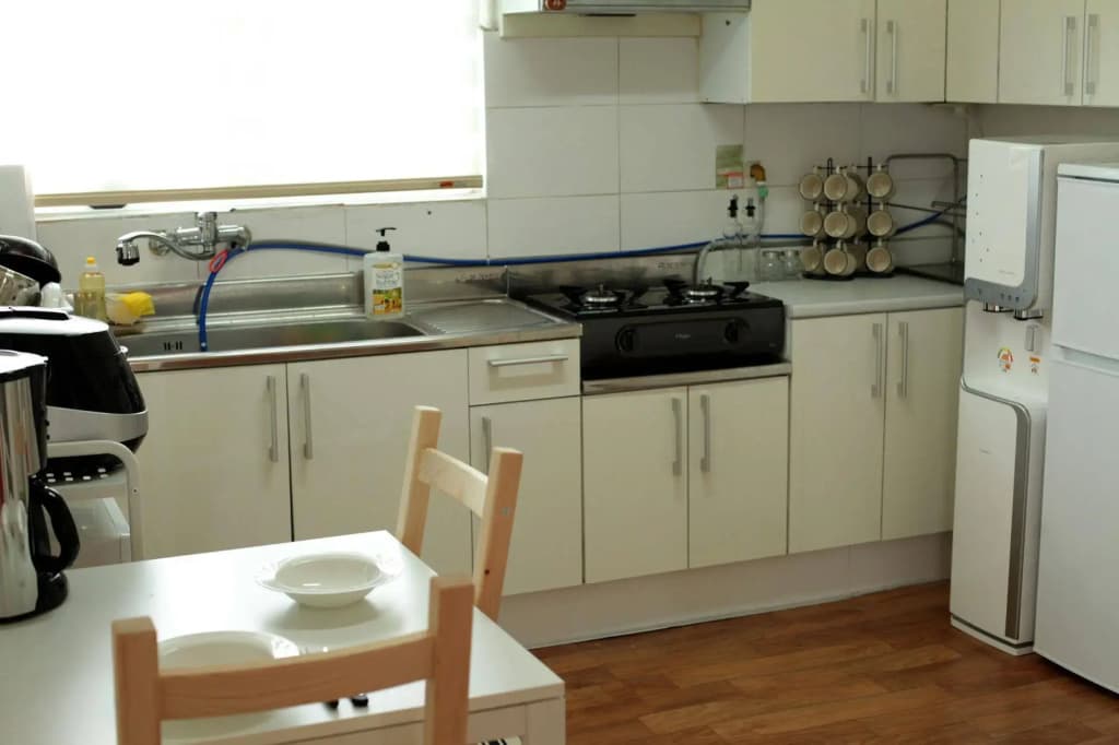 Gaek Guesthouse - Hostel - photo 13