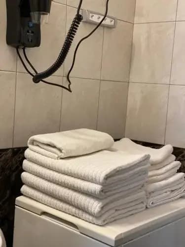 V. District Apartment - photo 9