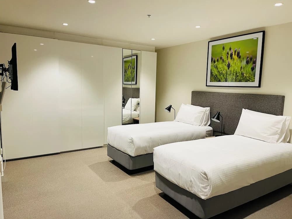 The William Suites - photo 27