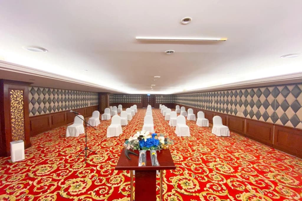 Phuket Graceland Resort And Spa - photo 17