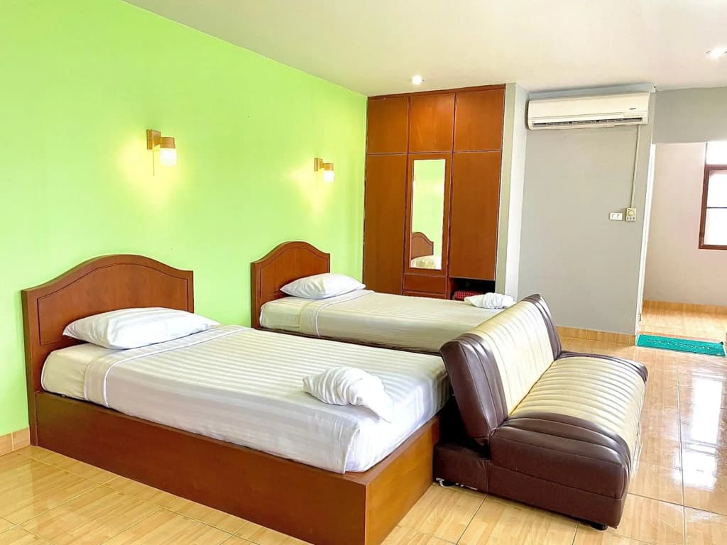 Green Beach Pattaya - photo 3
