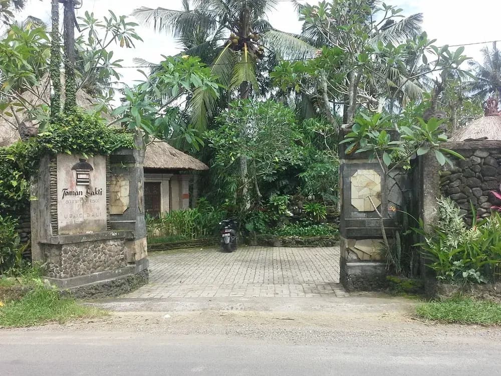 Taman Sakti Bali Resort - photo 13