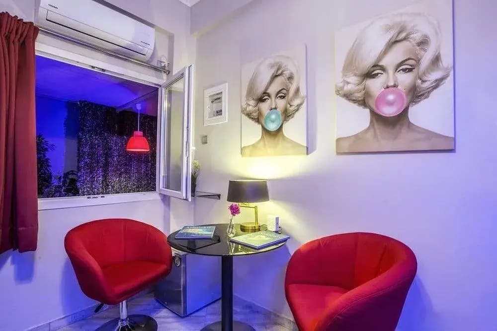 Boutique maisonette in Athens - photo 3