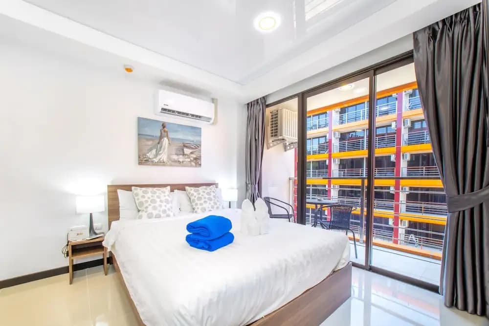 Naiharn Sea Condominium S608 - photo 4