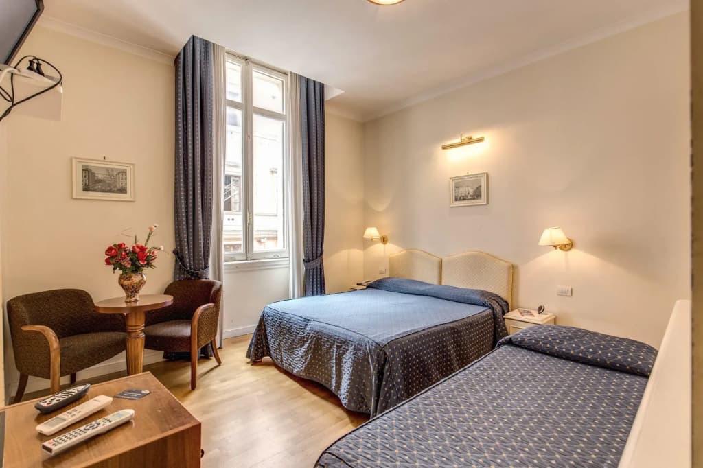 Flann O Brien Rooms - photo 4