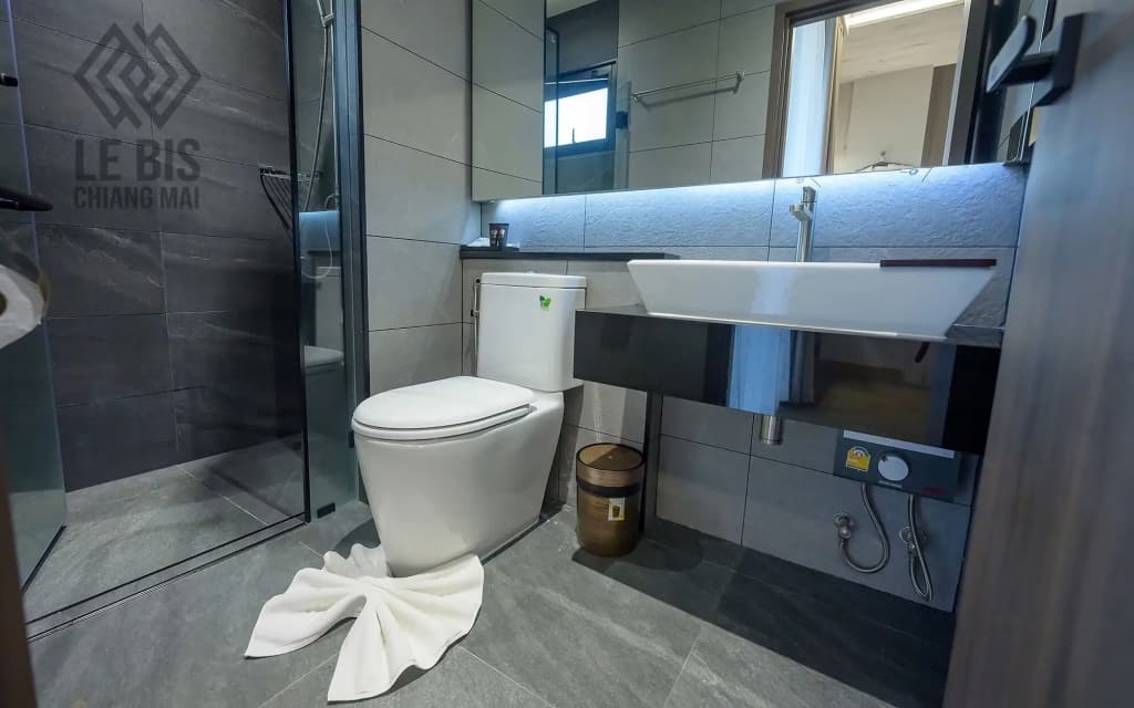 Le Bis Hotel - photo 8