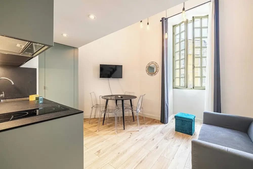a/c Mezzanine Apt 1br/2p - Place Garibaldi - photo 4