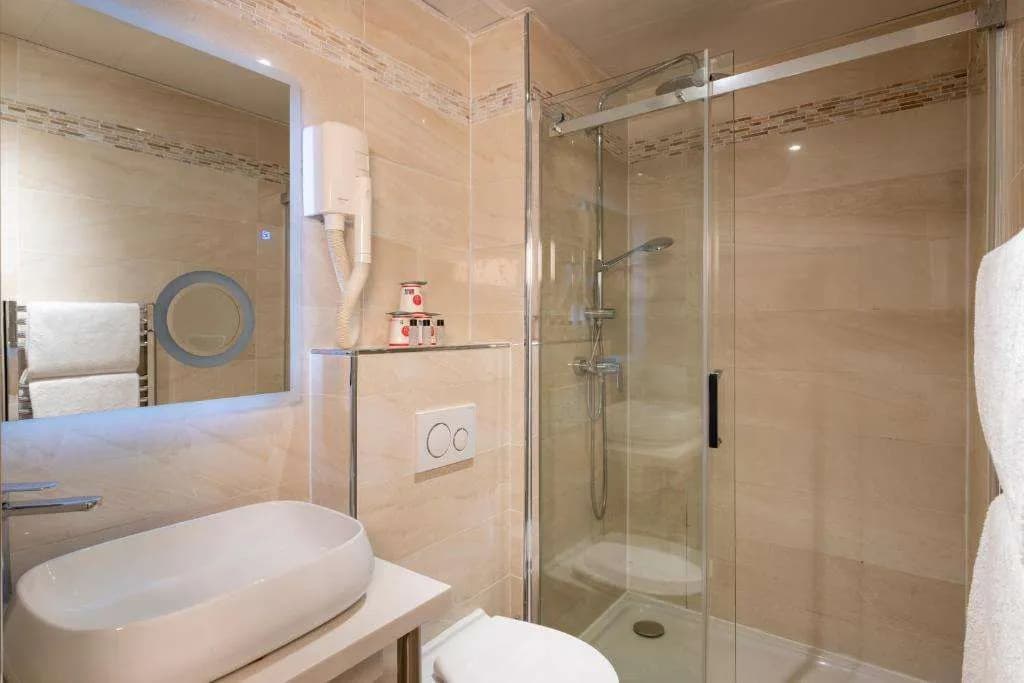 Hotel Nord Est - photo 40