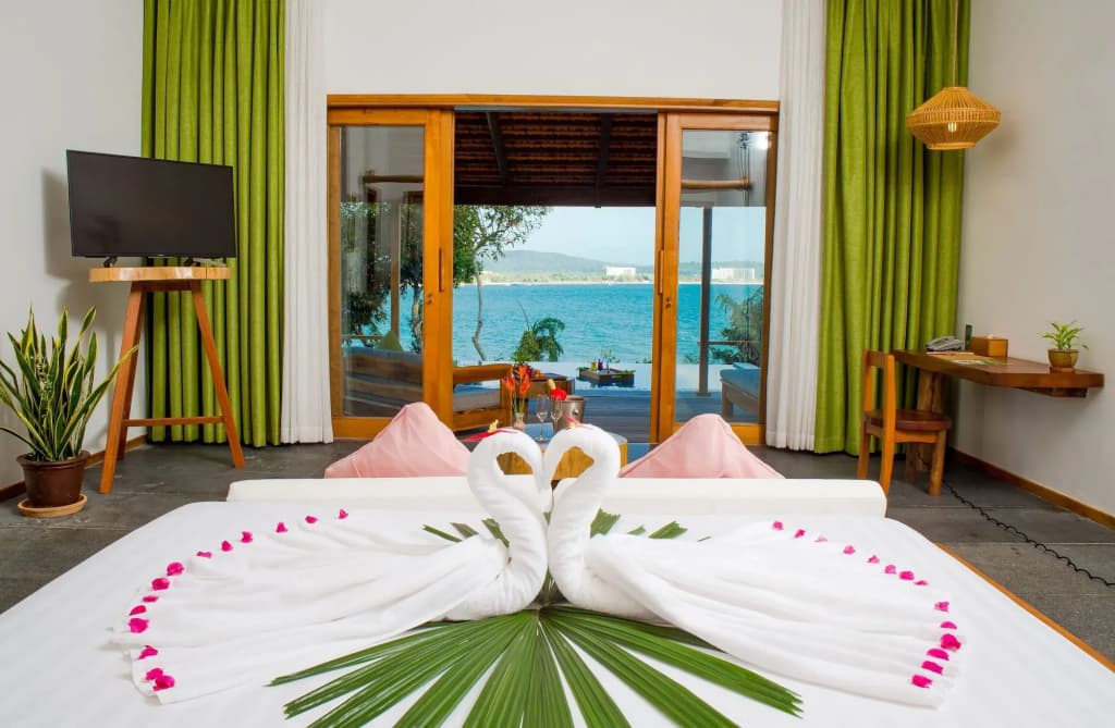 Green Bay Phu Quoc Resort & Spa - photo 7