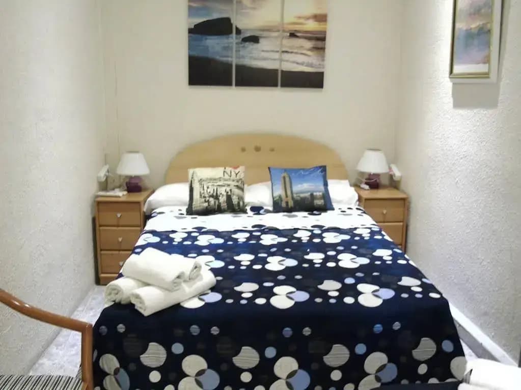 Hostal Aribau - photo 3