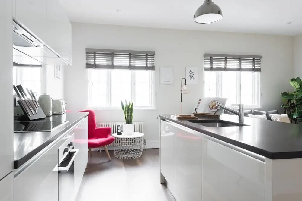 The Soho Studio - Modern & Central 2BDR - photo 23