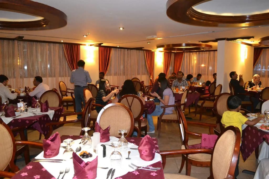 Sharjah Royal Tulip Hotel apartment - photo 27