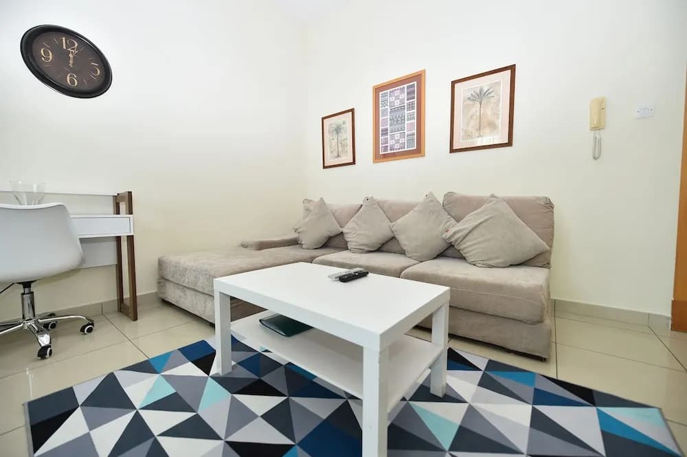 One Bedroom Apt. in JLT near Metro Station -AWD - photo 9