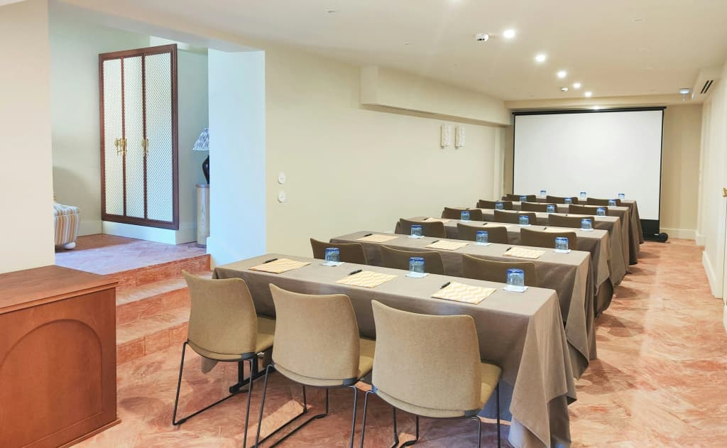 Hôtel La Pérouse Nice - photo 41