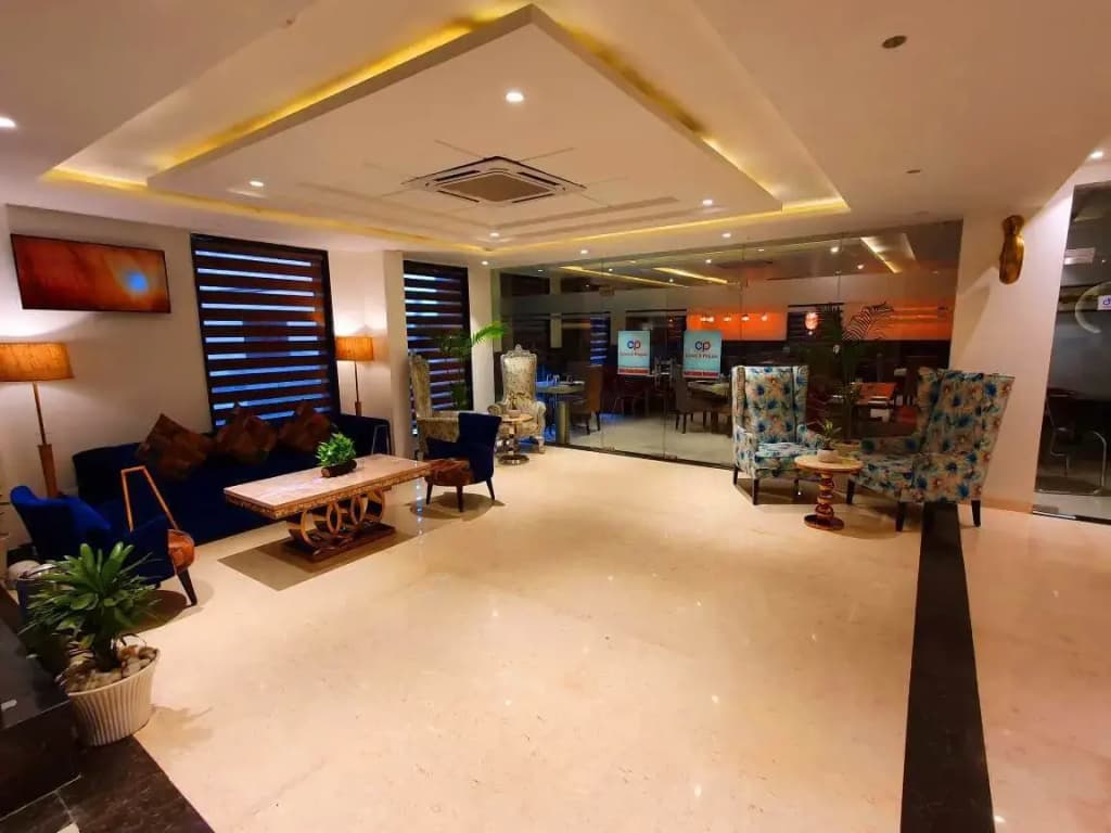 De Pavilion Hotel - photo 10