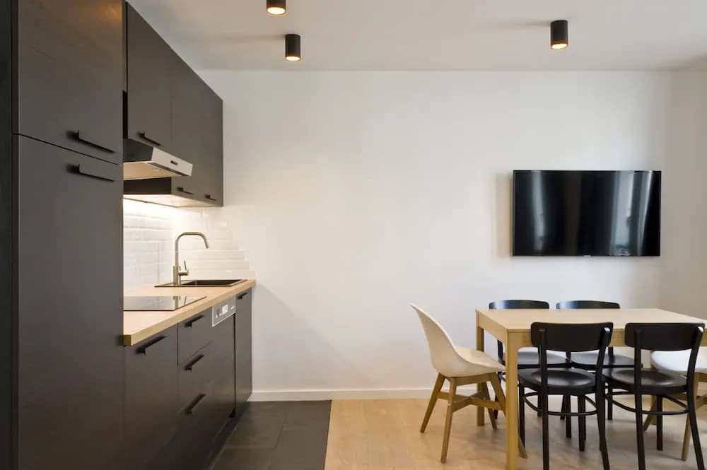 Pick A Flats Nation Avron Apartments - photo 12