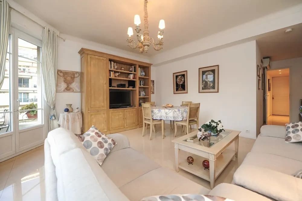 Appartement Flora - 5 Stars Holiday House - photo 1