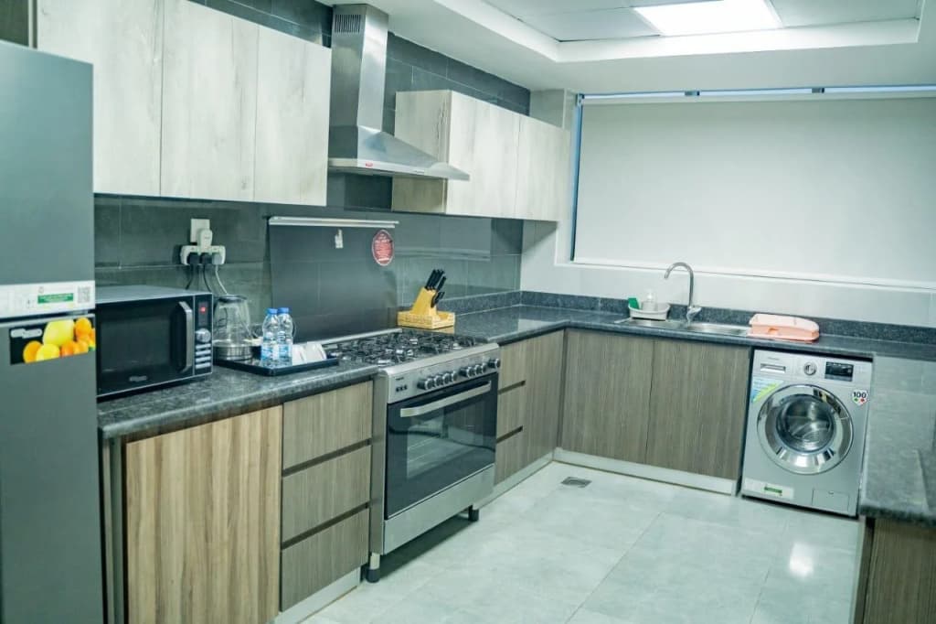 Luxe Grand Hotel Apartments - photo 30
