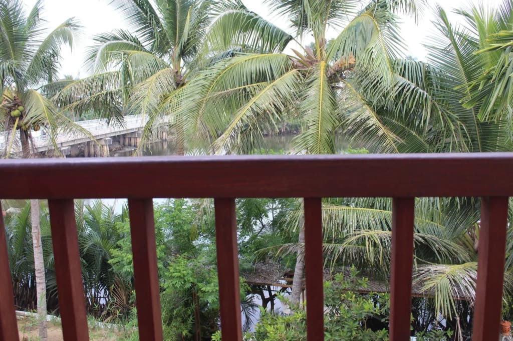 Riverside Oasis Villa - photo 14
