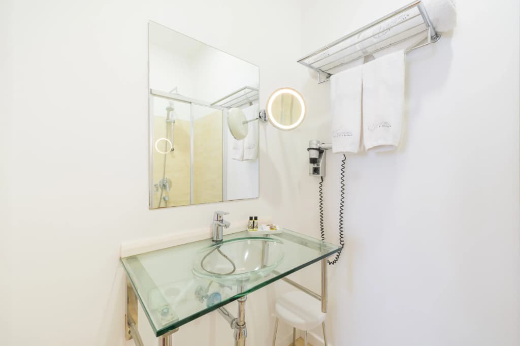 Lisboa Prata Boutique Hotel - photo 28