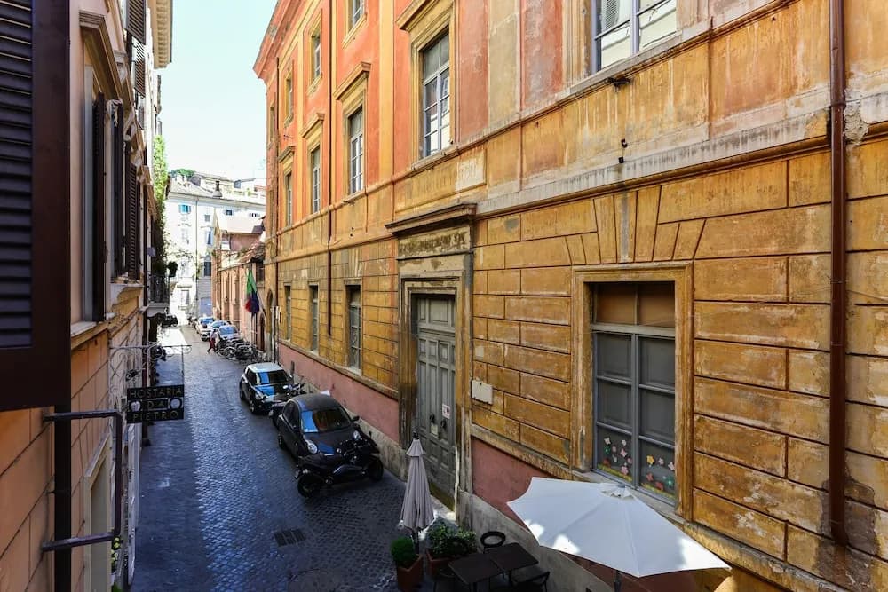 Spanish Steps Cozy Studio - photo 13