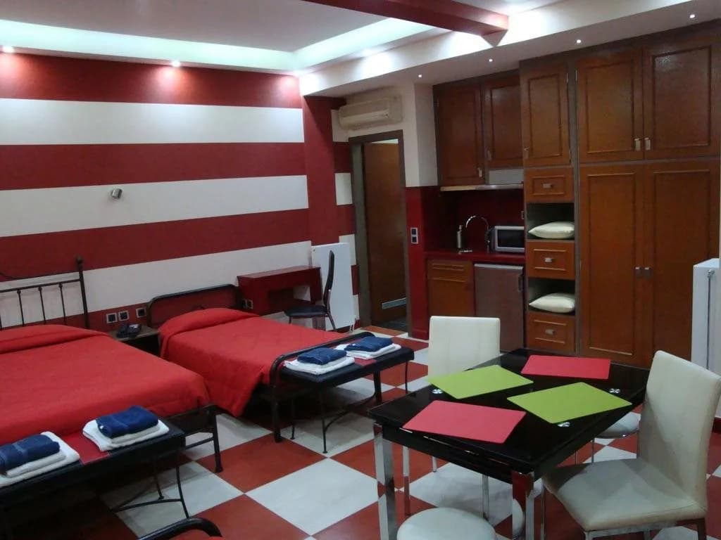 Tony´s Hotel - photo 6