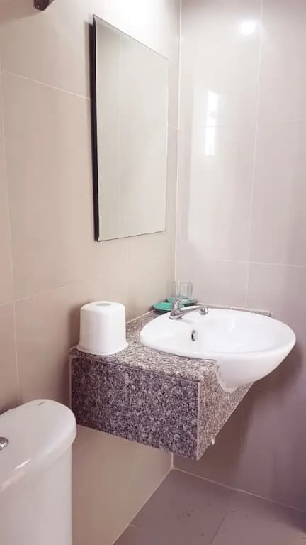 The 20 Apartment - photo 8