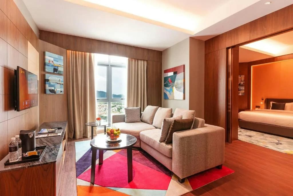 M World Hotel - photo 3