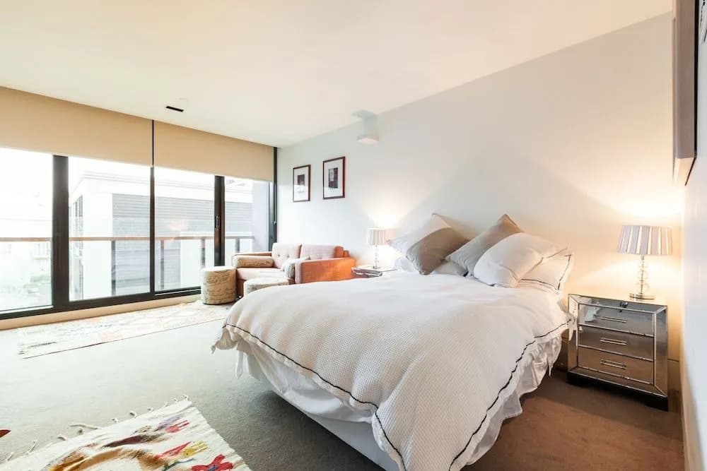 CELESTE, 1BDR East Melbourne Apartment - photo 3
