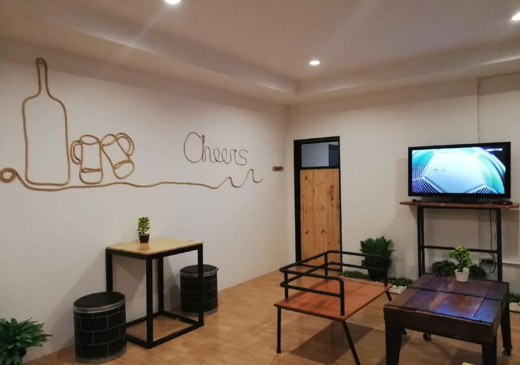 Alita Hostel&Bar - photo 8