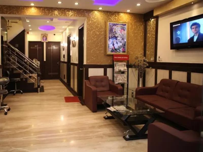 Hotel Pahwa International - photo 10