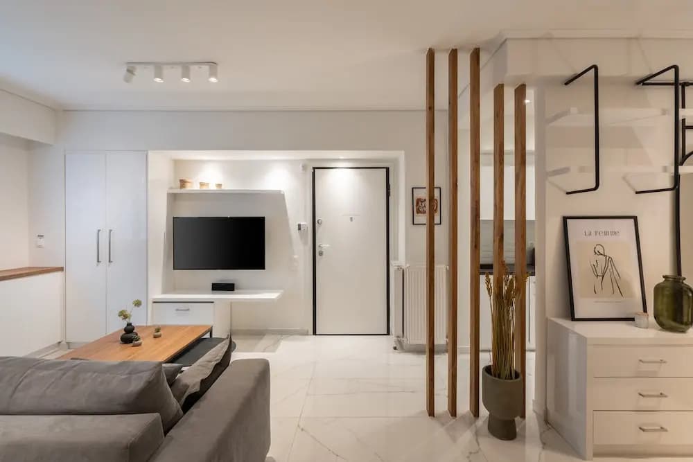 Kolonaki Chic Minimalist Studio-Athens - photo 6