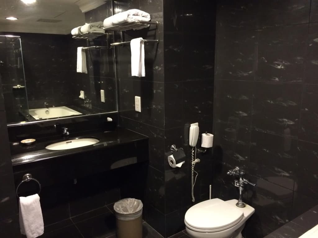 Bayview Hotel Melaka - photo 10