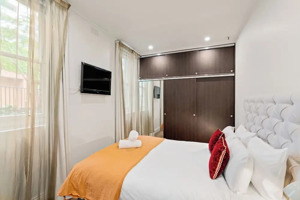 Gordon House Apartments - photo 4