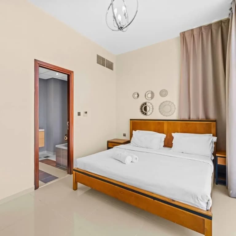 Modern 3BR townhouse in Damac Hills 2 - photo 20