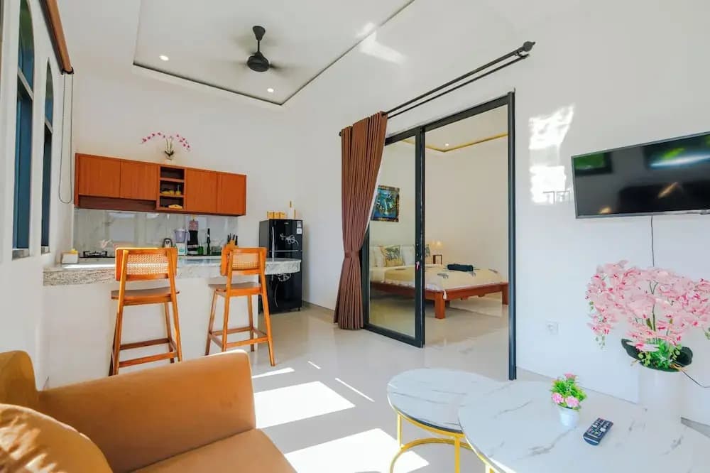 Crystal Flow Guest House & Apartment Canggu - photo 3