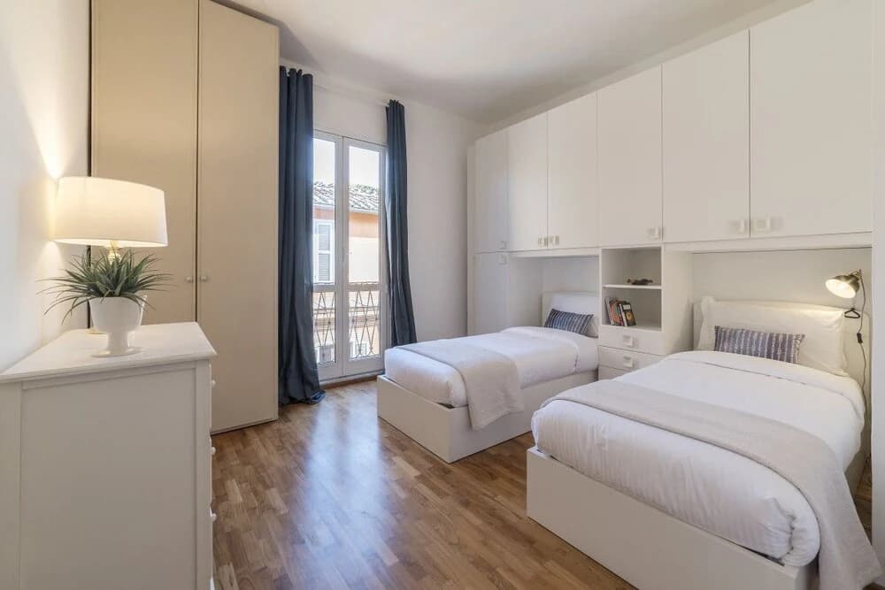 Great Terrace Flat a few Steps From Spanish Steps - photo 6