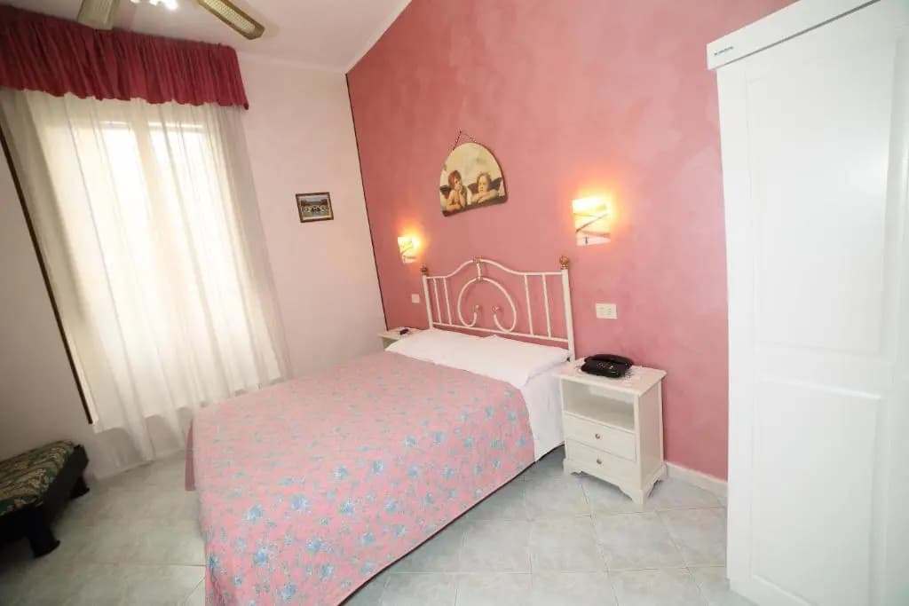 Hotel Principe Amedeo - photo 3