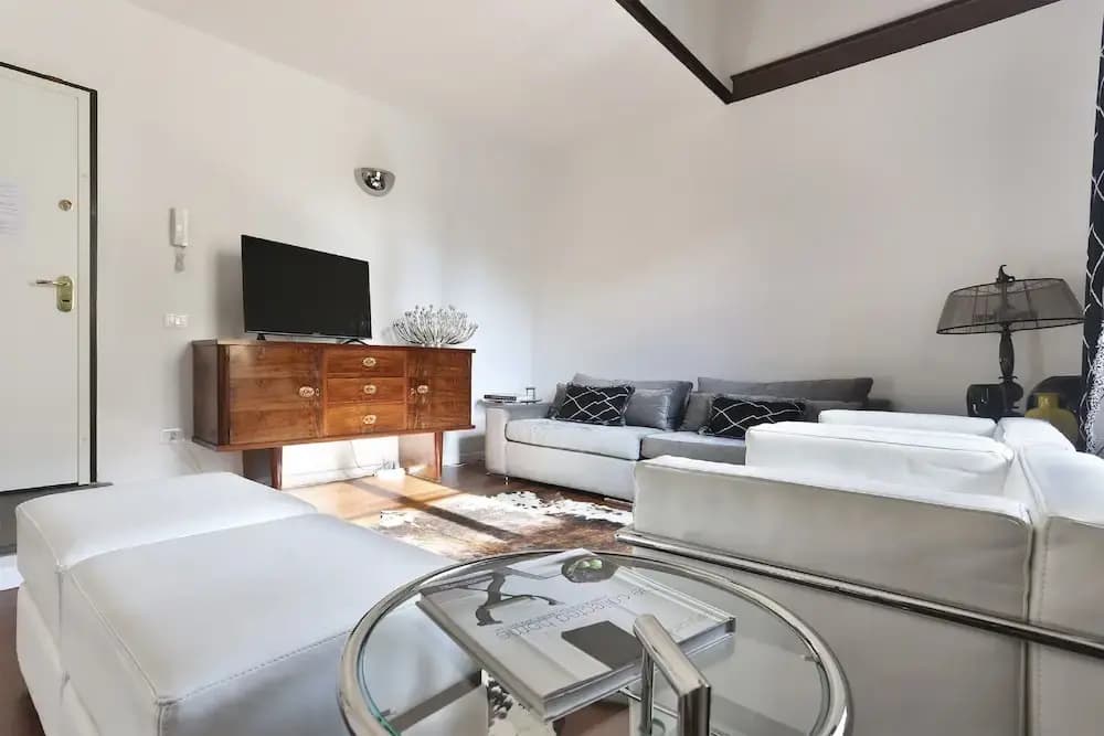 Elegant Duomo apartment - photo 2