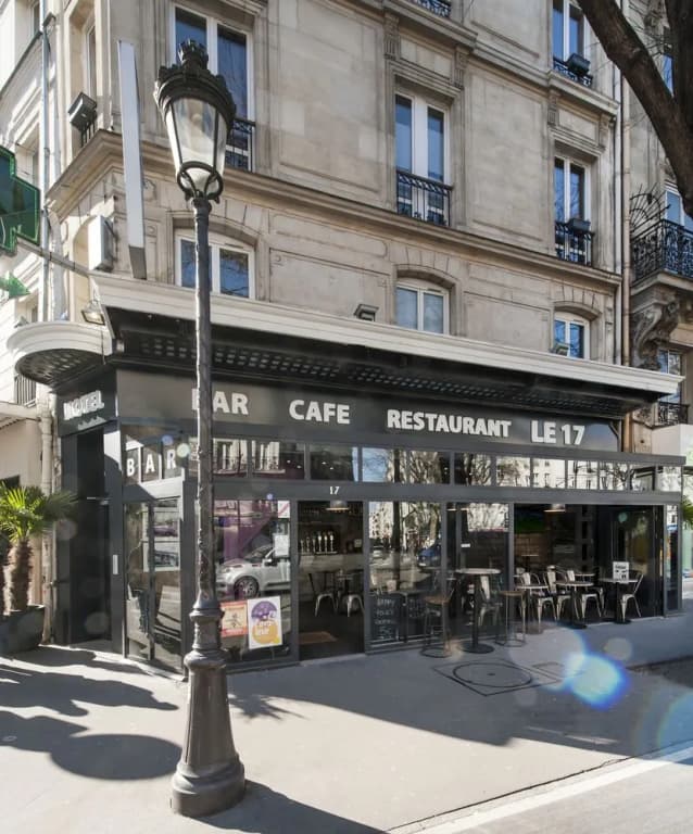 Hôtel le 17 - main photo