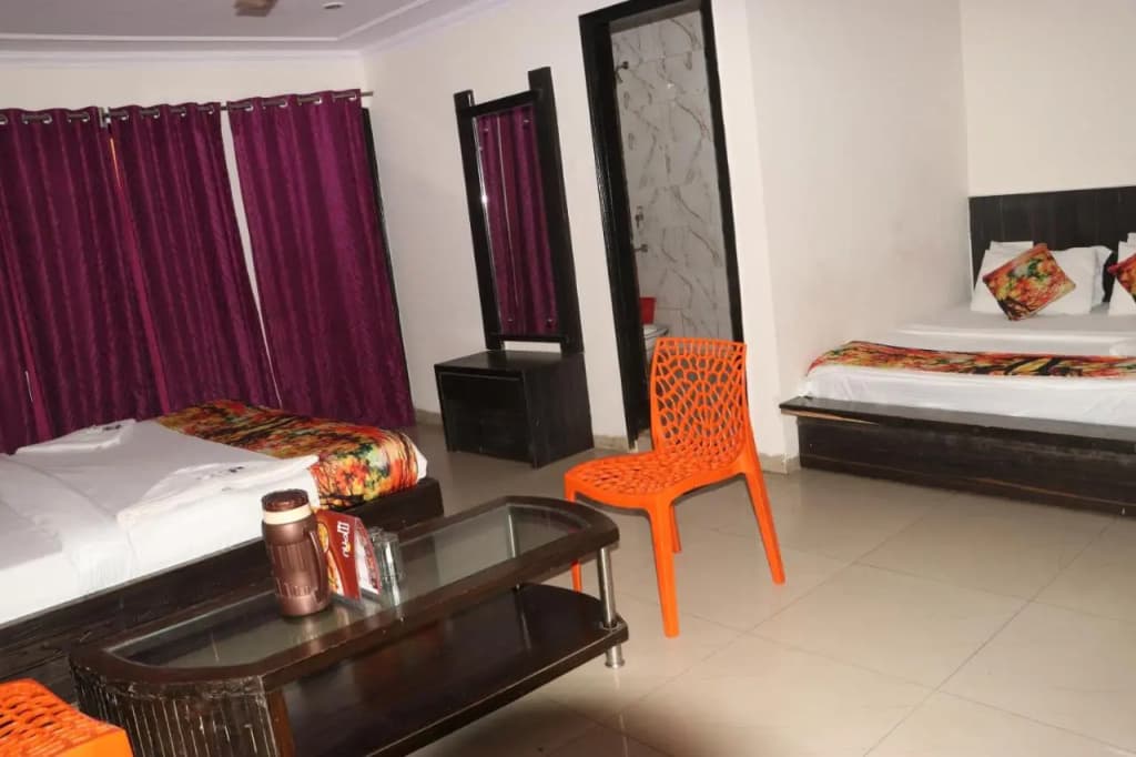 Hotel Surya Plaza - photo 32