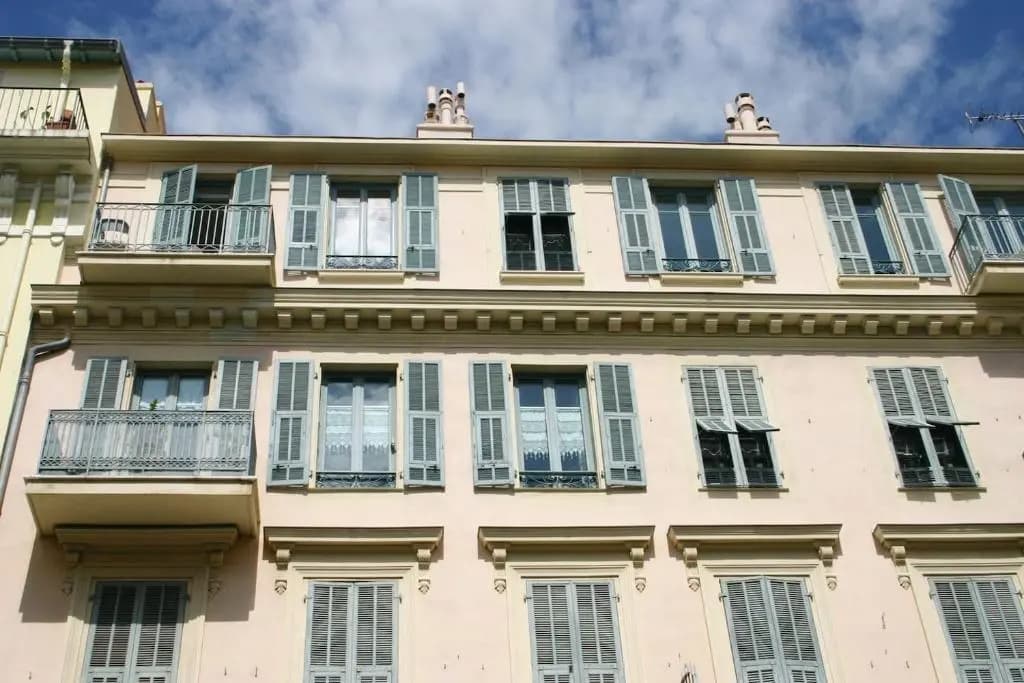 Nice centre- Superbe 100m2 - 10 mn à pied de la mer ! - photo 1