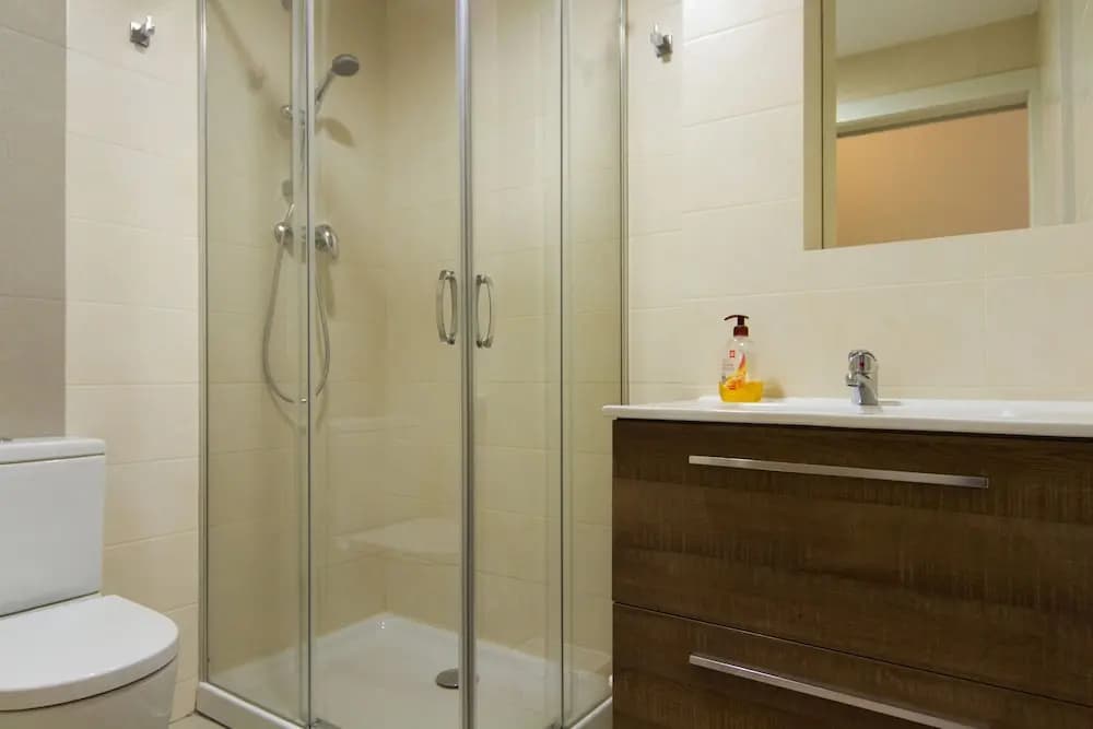 BBarcelona Modern Eixample Apartment - photo 7