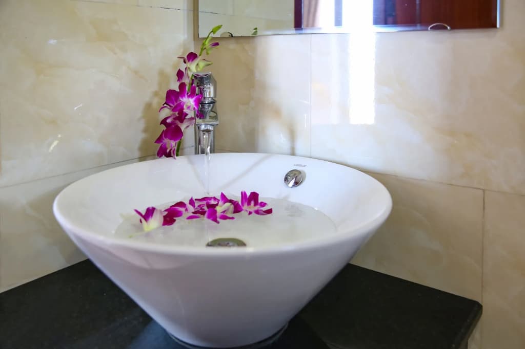 Kingdom Hotel - photo 8
