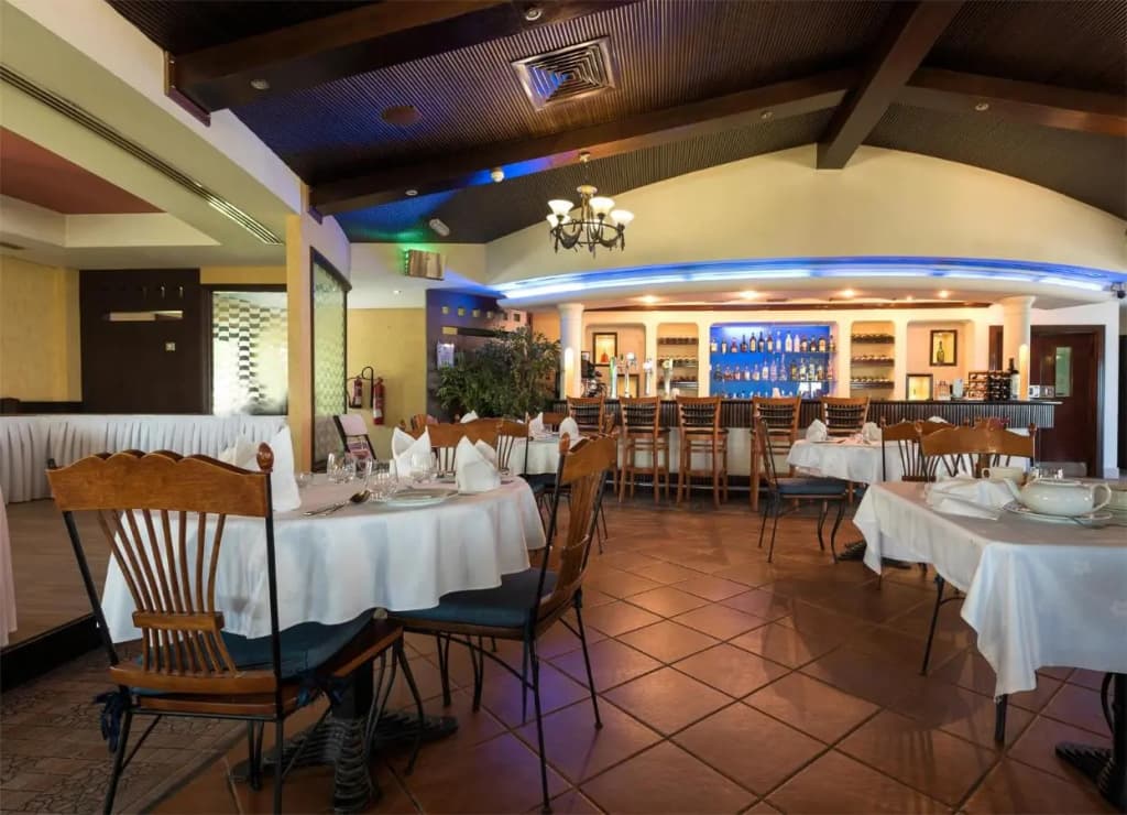 Barracuda Beach Resort - photo 22