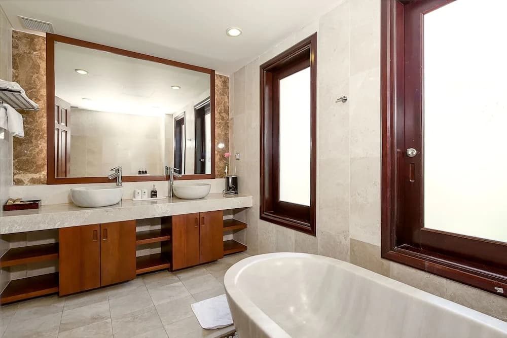 Purama Luxury Villas Danang Beach Resort - photo 10