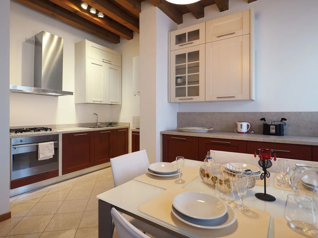 Venice Style Apartments - photo 14