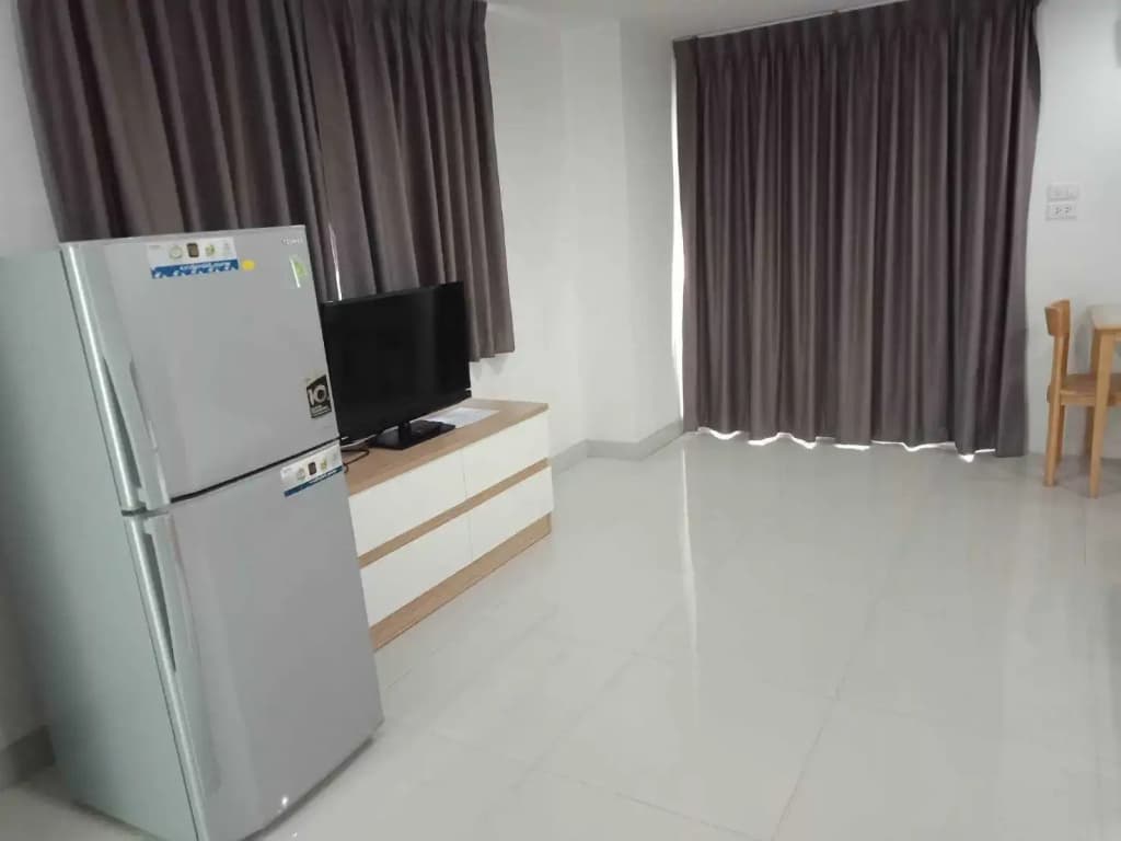 Collection O Siam Privi Hotel - photo 30